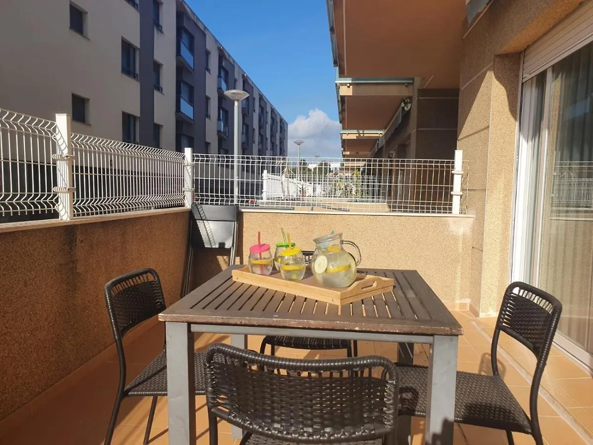 ל'אמפולה Apartaments Flamingo 0*,
