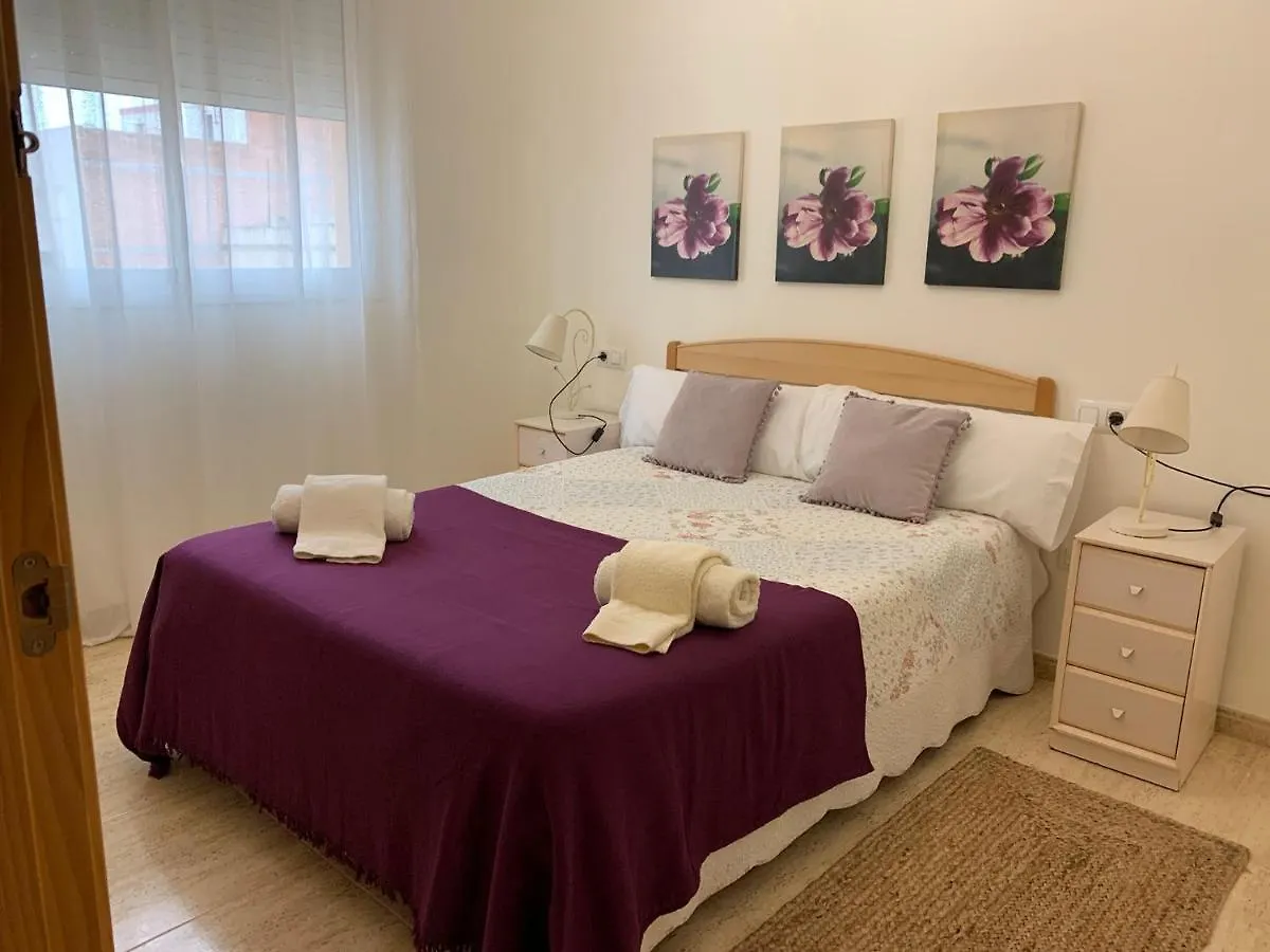 דירה ל'אמפולה Apartaments Flamingo